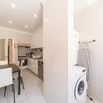 아파트 Houze Four Bedroom Near Zoo